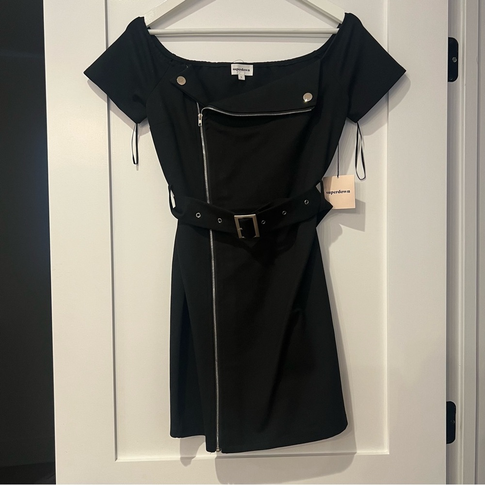 Superdown Terri Moto Belted Black Off-Shoulder Zipper Mini Dress